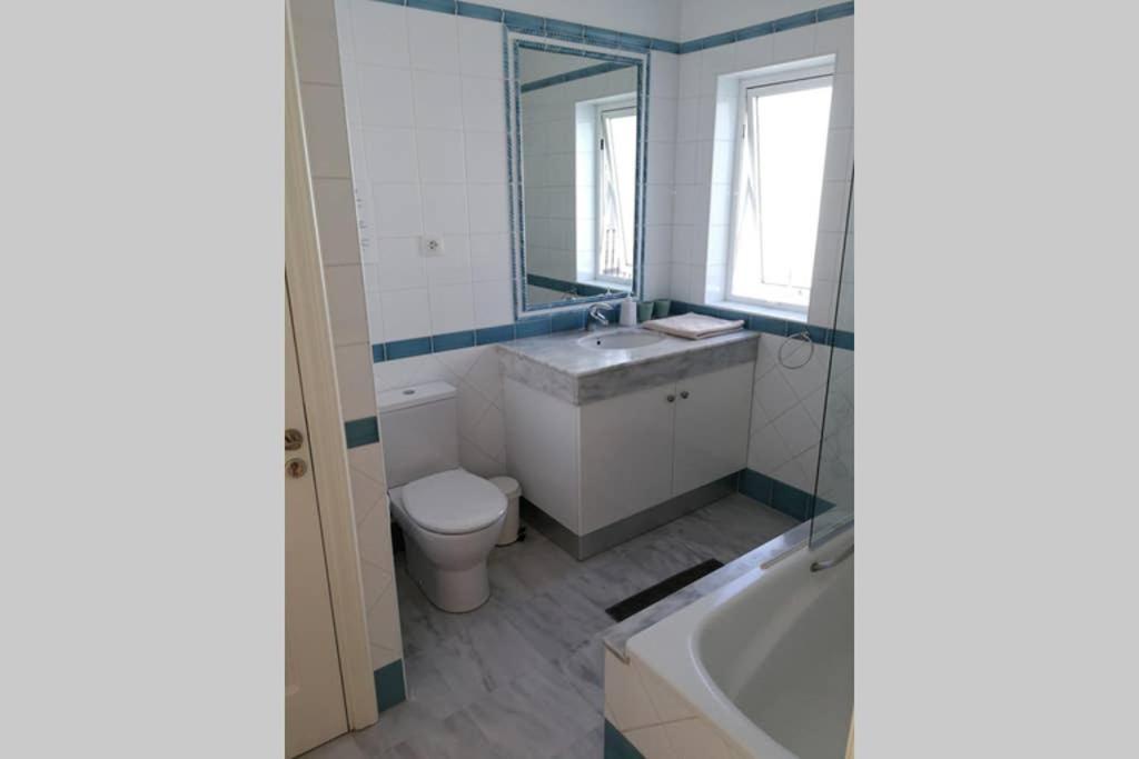 Schoene Wohnung Direkt Am Meer Mit Meerblick, Wlan プエルト・デ・モガン エクステリア 写真