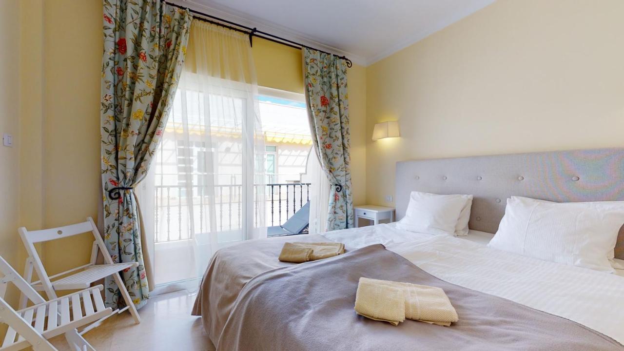 Schoene Wohnung Direkt Am Meer Mit Meerblick, Wlan プエルト・デ・モガン エクステリア 写真